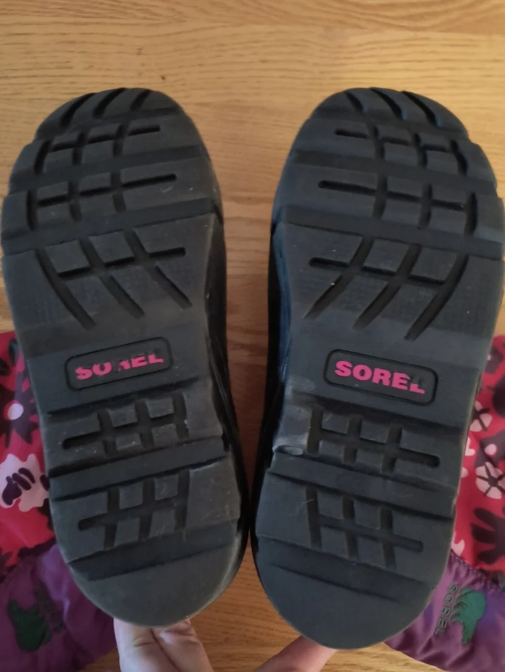 Sorel Purple Black Pink Snow Boots Girls Size 6